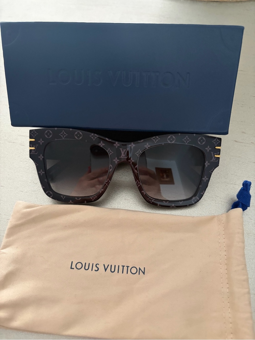 Louis Vuitton BLADE grey and black Monogram Square Sunglasses with Gold Accents